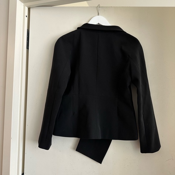 Few Moda Black Asymmetrical Cropped Jacket - Picture 4 of 5